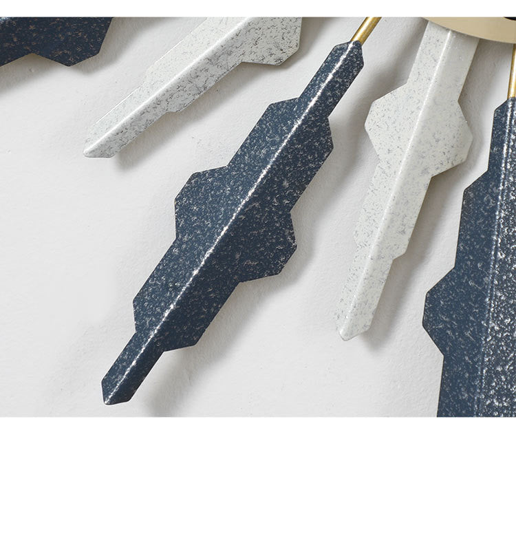 Modern Metal Wall Clock – Creative Luxury Style Decorative Home Clock (Small / Large)